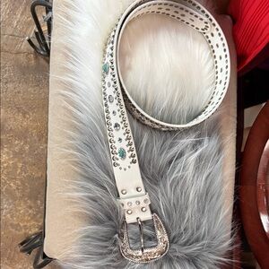 Silver Jeans Co White Studded Belt with Silver And Turquoise Accents. 38” long.